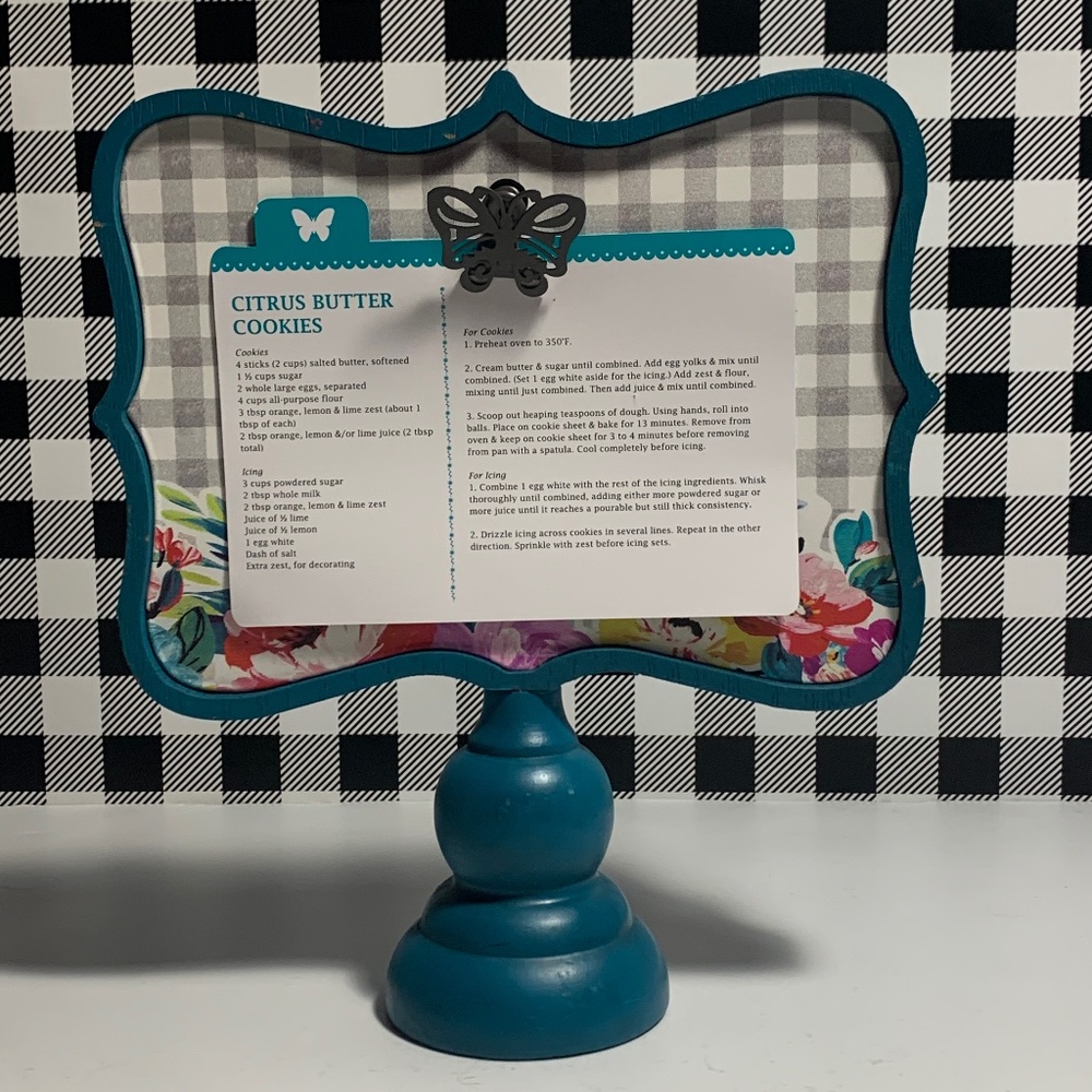 Pioneer Woman Recipe Stand